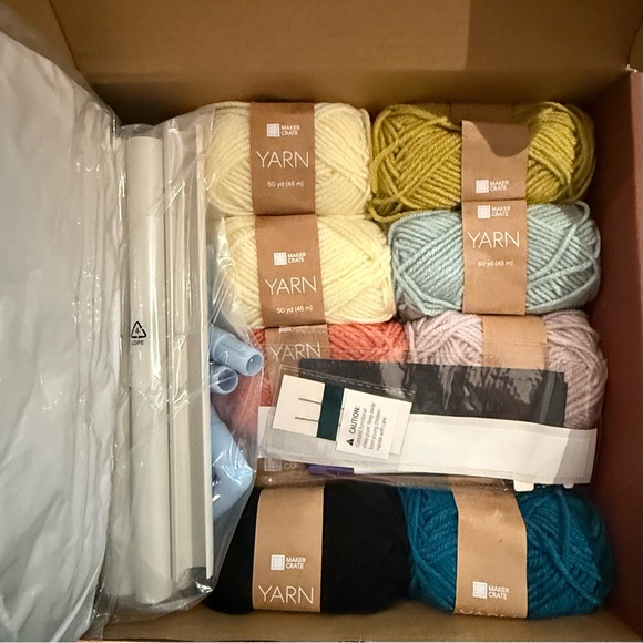 Kiwi Co Make it Yourself Punch Needle Pillow Kit DIY Handmade Home Decor Kit NIB - Picture 6 of 9